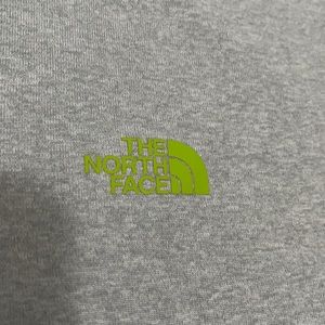 Men’s North Face Short sleeve shirt size large